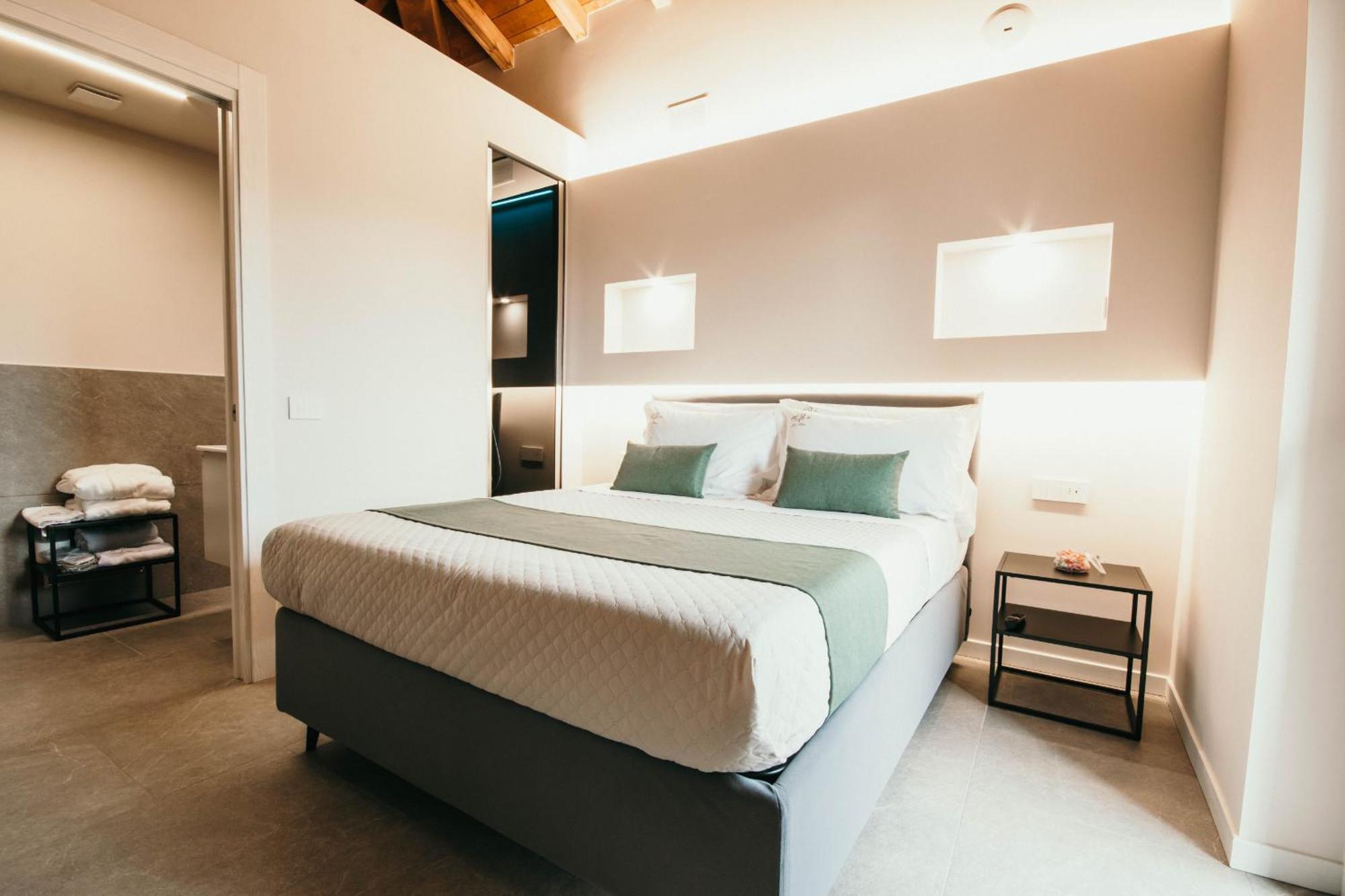 לזה Gio Leo Guest House מראה חיצוני תמונה