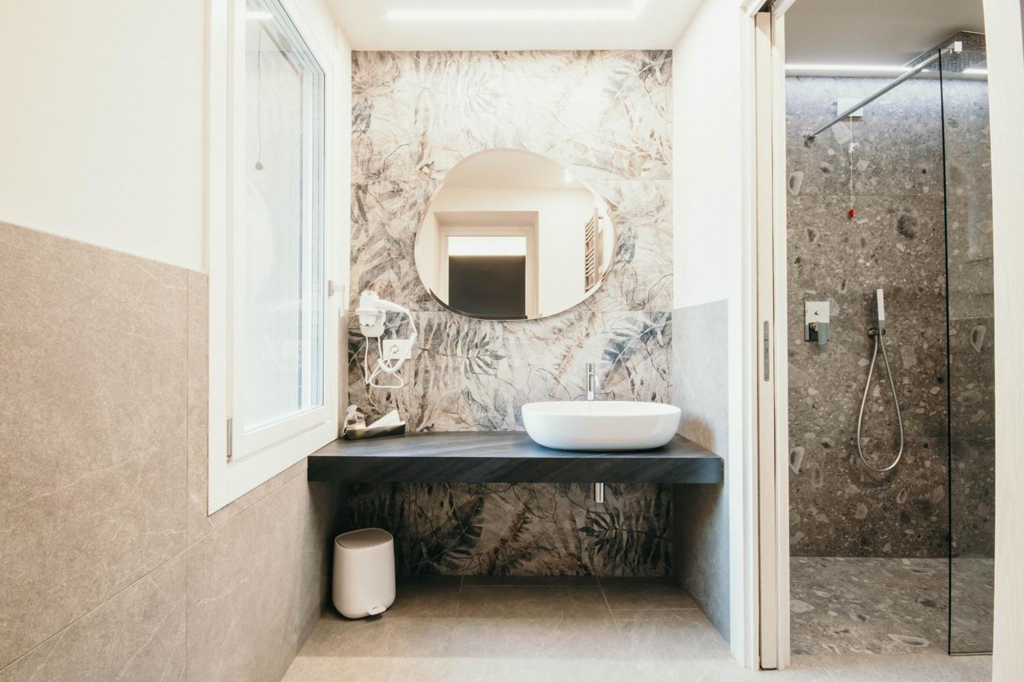 לזה Gio Leo Guest House מראה חיצוני תמונה